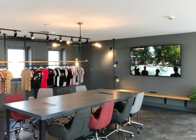 Tekstil Showroom Rafları, uygulama fotoğrafı 8