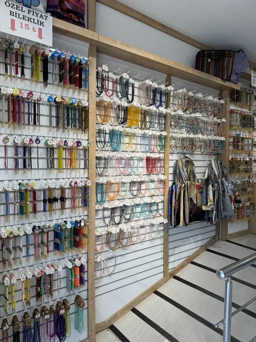 Tac Mahal, bijuteri mağazası