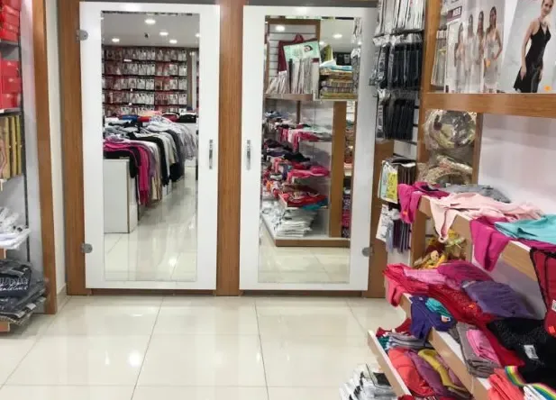 Kabinler ve Prova Odaları, uygulama fotoğrafı 9